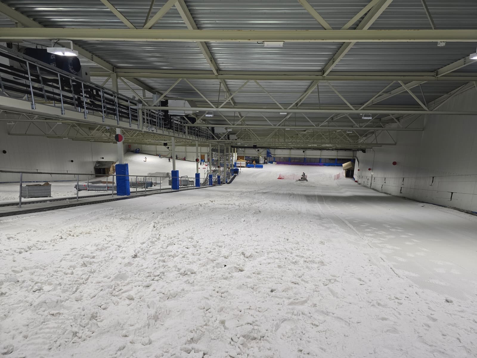 Steel reinforcement - Snow World
